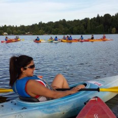 vancouver singles club members going kayaking on deer lake