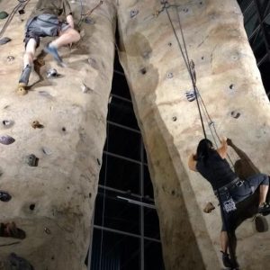 seattle singles club members going rock climbing